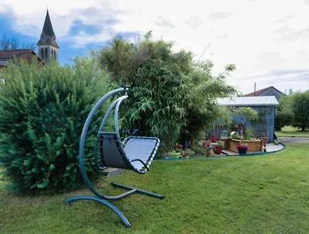 D'hotes Ecole Buissonniere En Dordogne B&B 3*